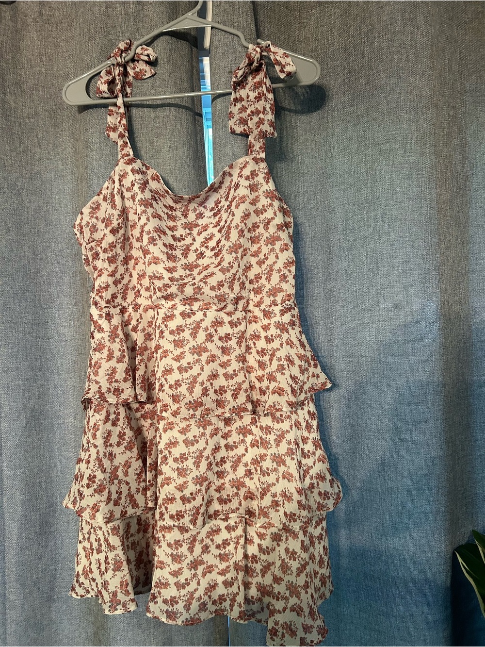 Altar'd State White & Rust Floral Tie-Shoulder Tiered Mini Dress. Unworn